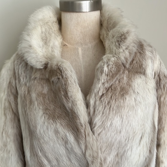 Winter White and Light Taupe Rabbit Coat - Picture 4 of 13